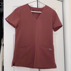 Mauve pink XS petite casma three pocket scrub top